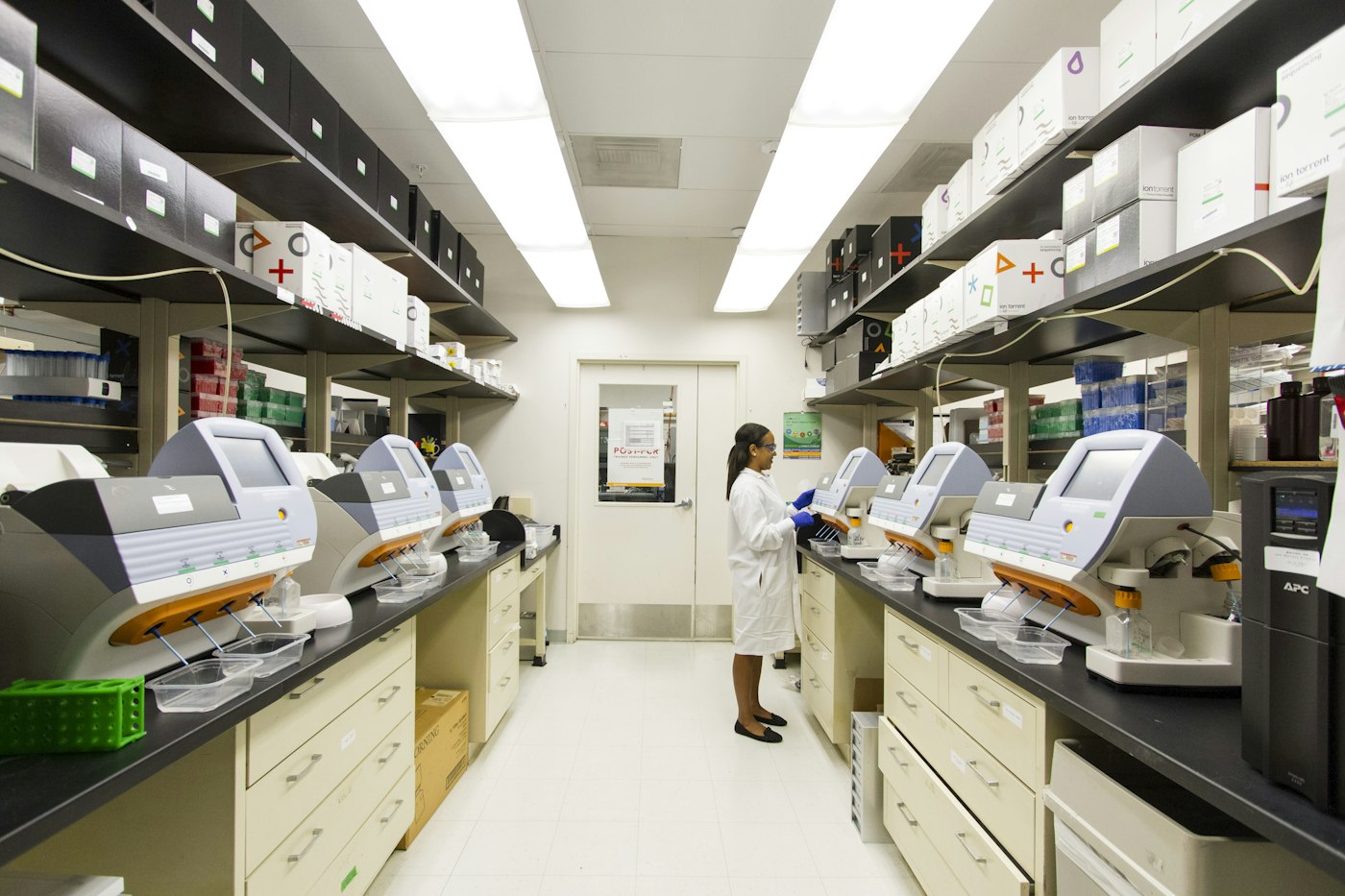 The in-house laboratory with analysis equipment